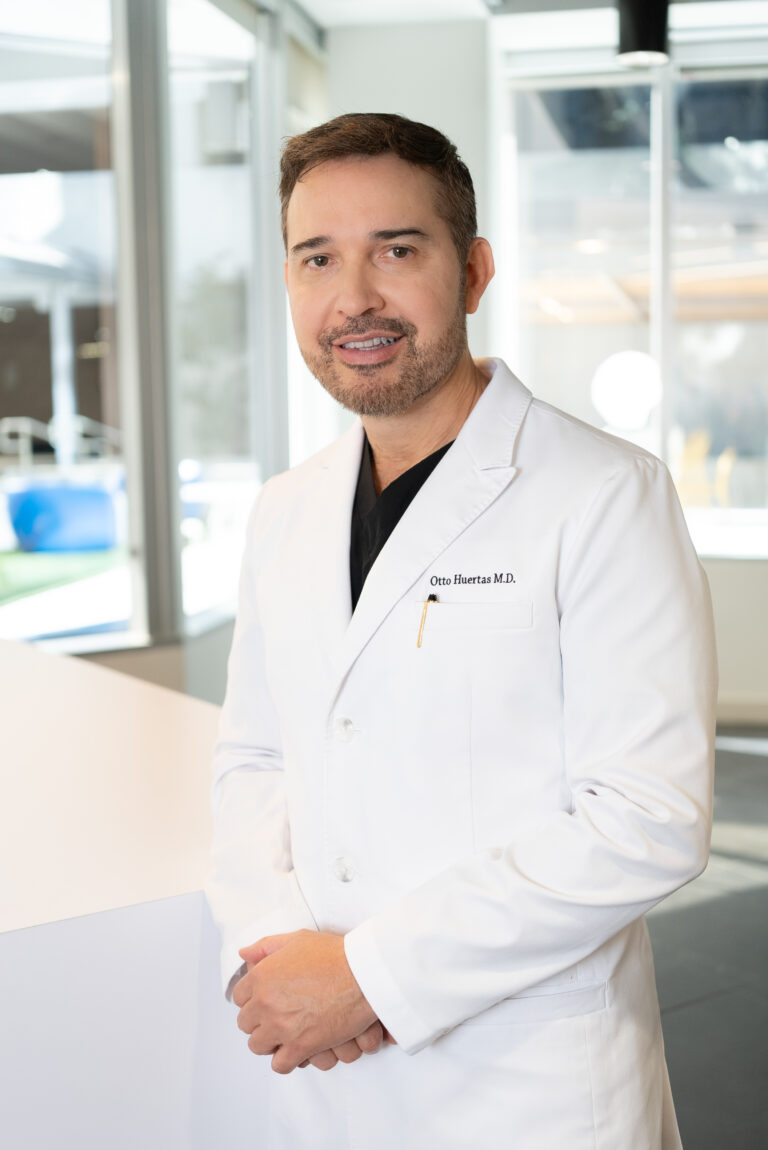 Dr. Huertas